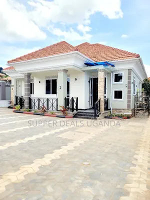 Furnished 4bdrm Bungalow in Kisaasi, Nakawa for sale