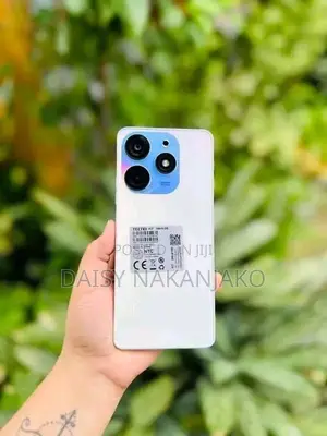 New Tecno Spark 10 128 GB Gray