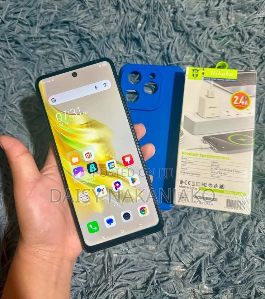 New Tecno Spark 20 Pro 256 GB White