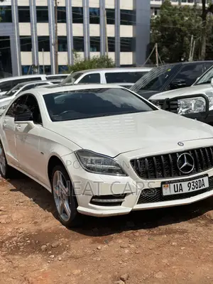 Mercedes-Benz CLS 2012 Pearl