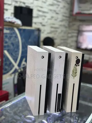 Microsoft Xbox One S