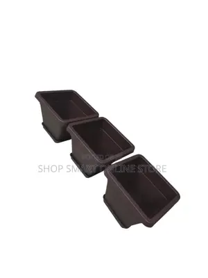 Square Plastic Flower Pots