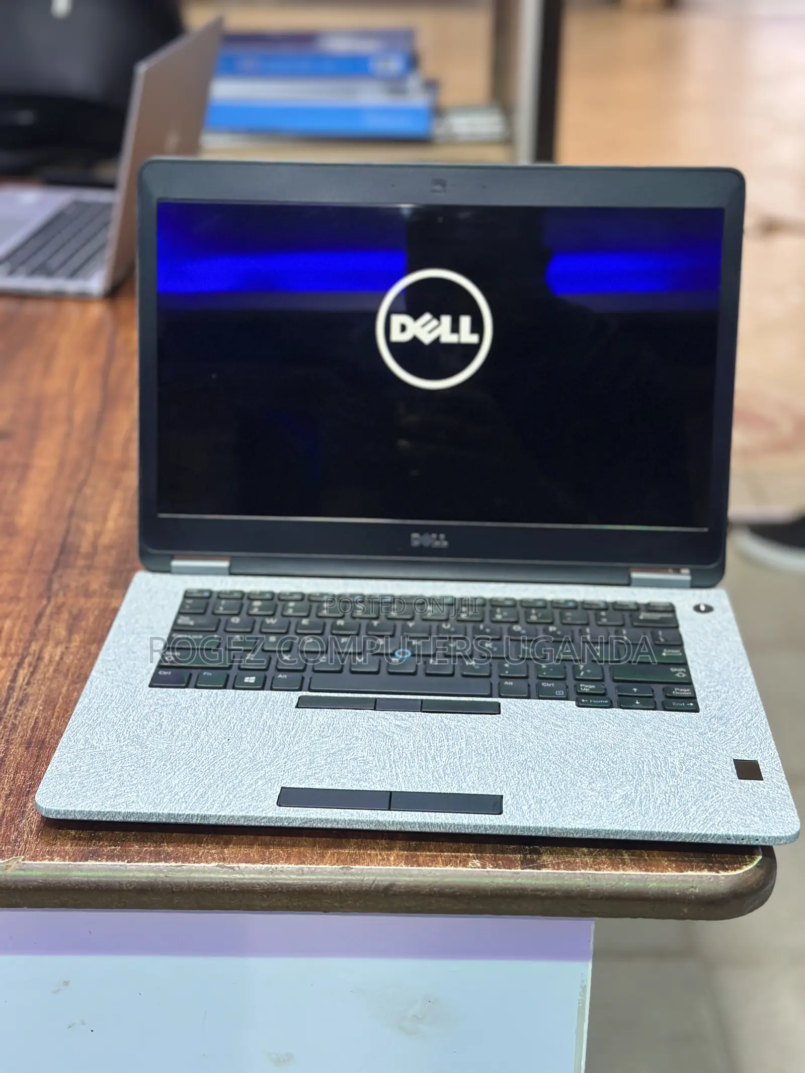 New Laptop Dell Latitude E7470 8GB Intel Core i7 SSD 256GB