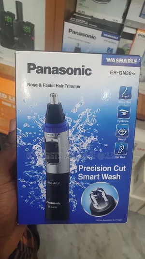 Panasonic Er-Gn30-K Nose Facial Hair Trimmer for Wet/Dry Use.