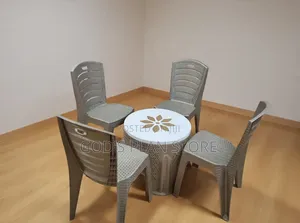 Hosting Plastic Dining Table and Chairs Plastic Table and Chairs