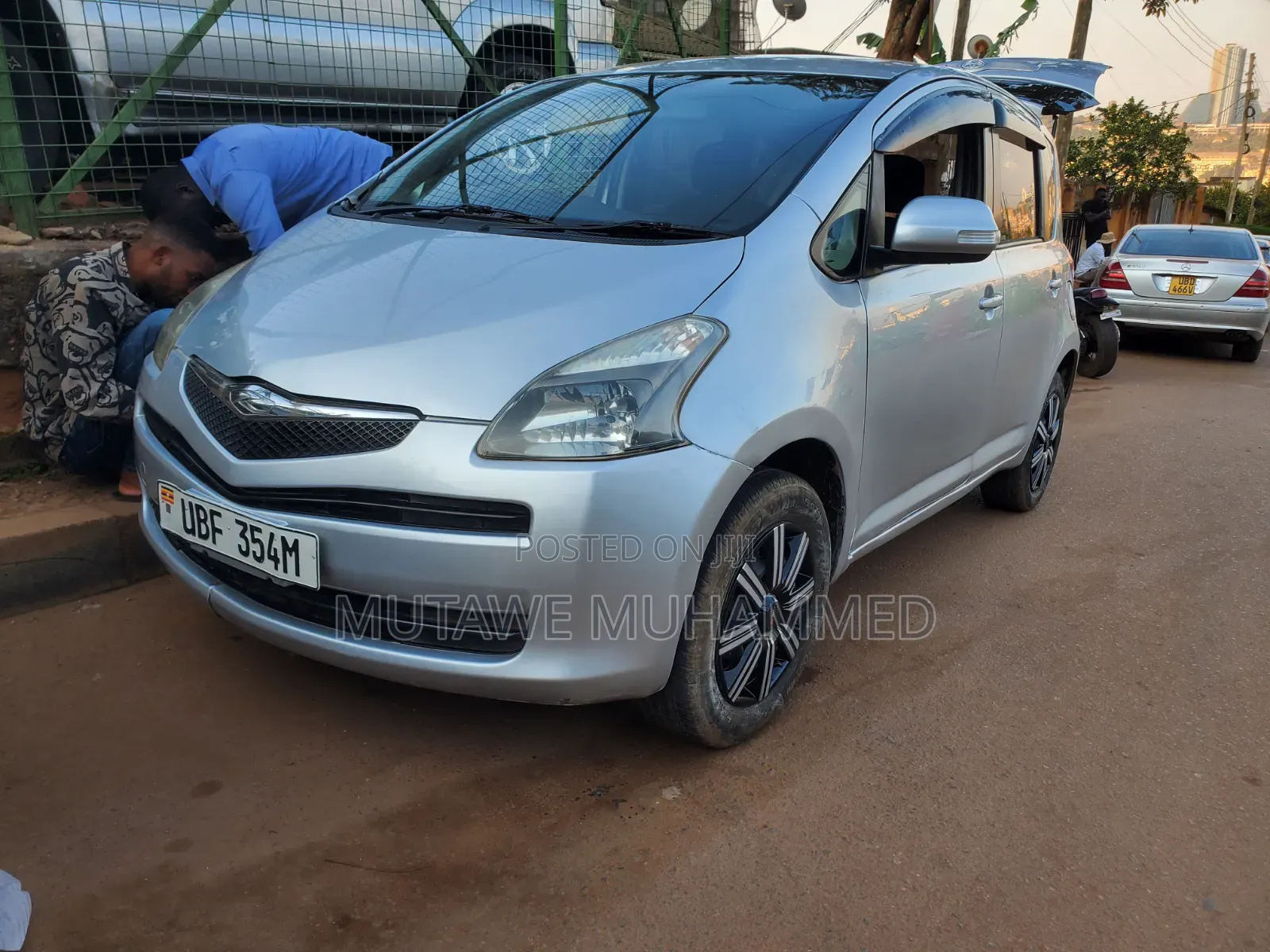 Toyota Ractis 2008 Silver