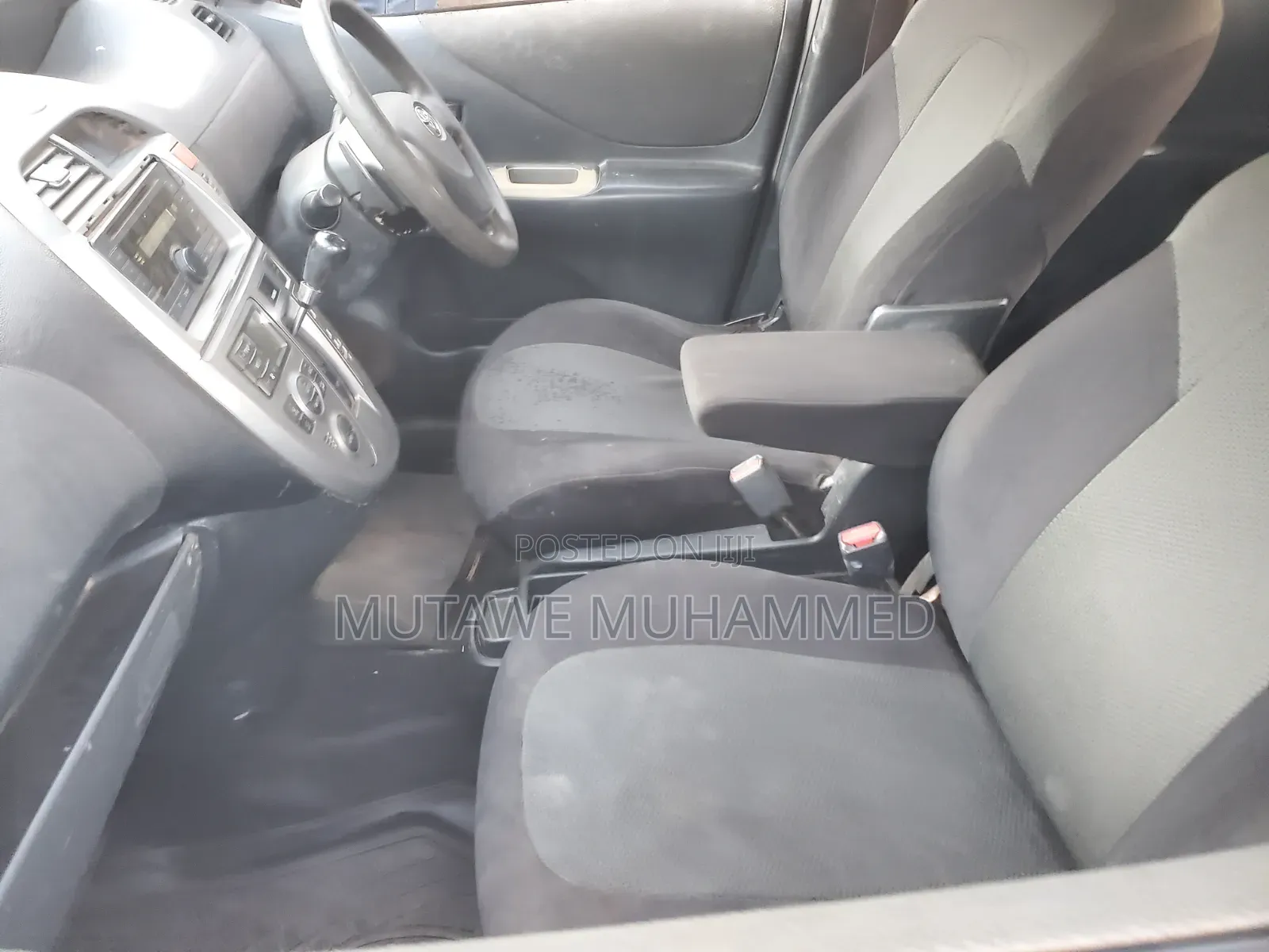 Toyota Ractis 2008 Silver