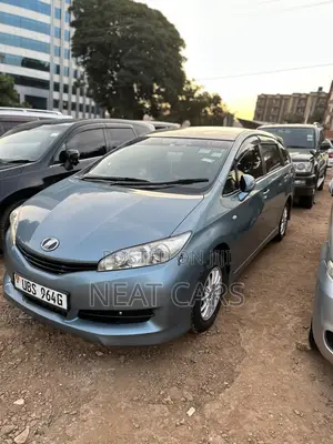 Toyota Wish 2011 Blue