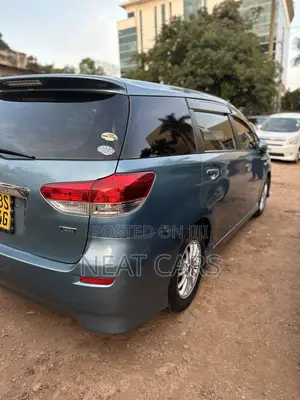 Toyota Wish 2011 Blue