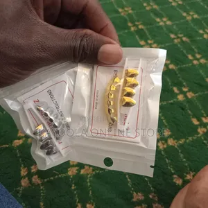 Gold- Plated Hip Hop Grillz Hollowing Out.