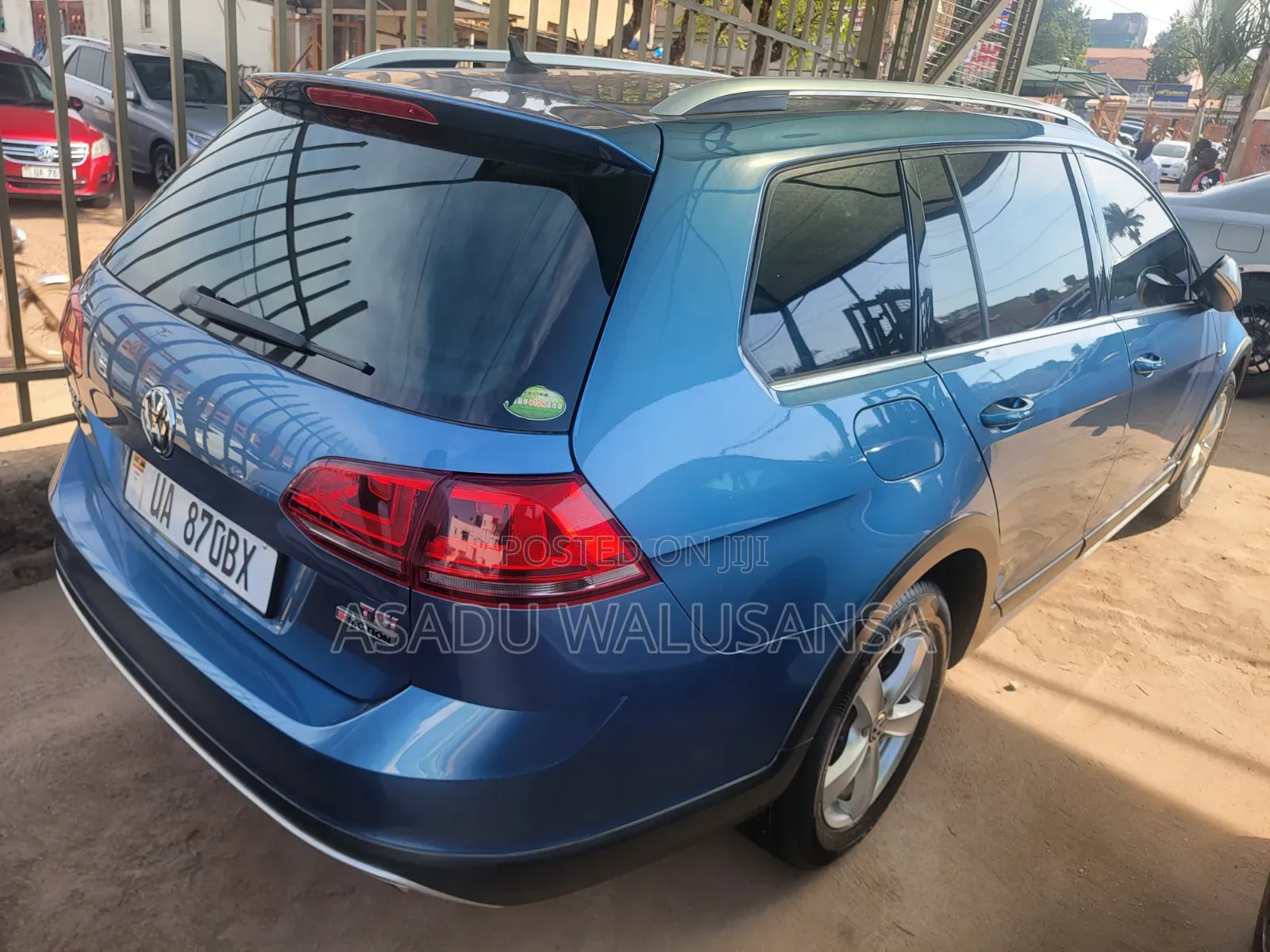 Volkswagen Golf 2018 Blue