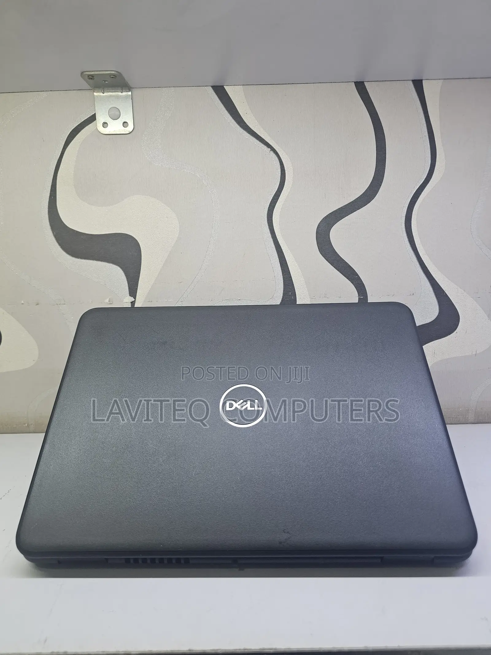 Laptop Dell Latitude 3310 4GB Intel Core i3 SSD 128GB
