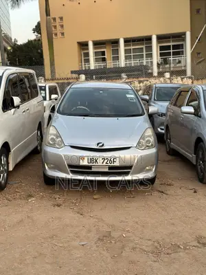 Toyota Wish 2007 Silver