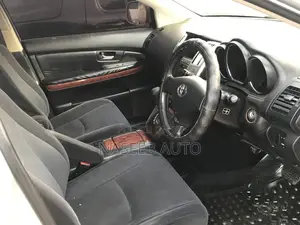 Toyota Harrier 2009 Silver