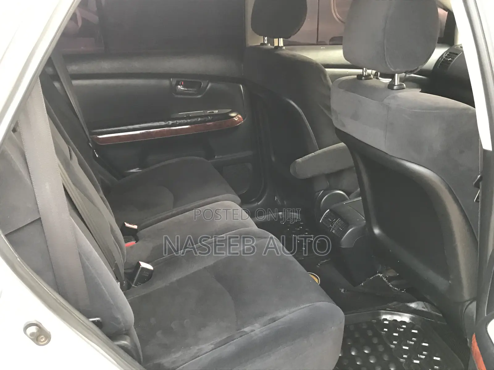 Toyota Harrier 2009 Silver