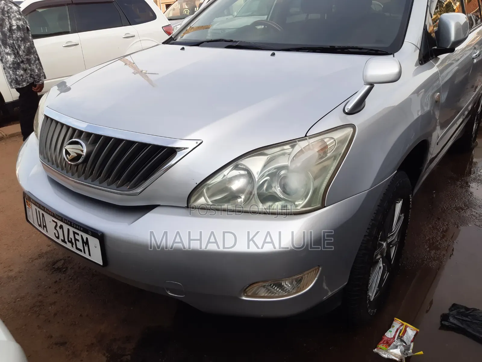 Toyota Harrier 2010 Silver