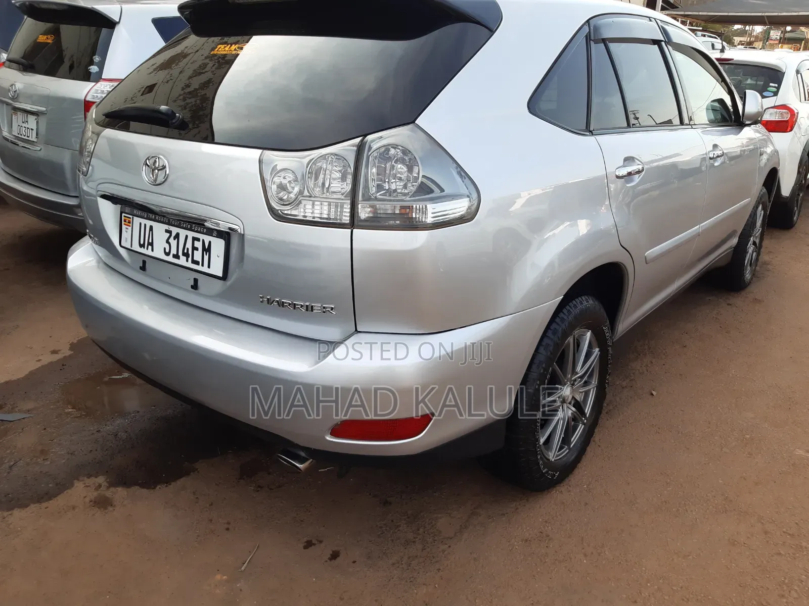 Toyota Harrier 2010 Silver