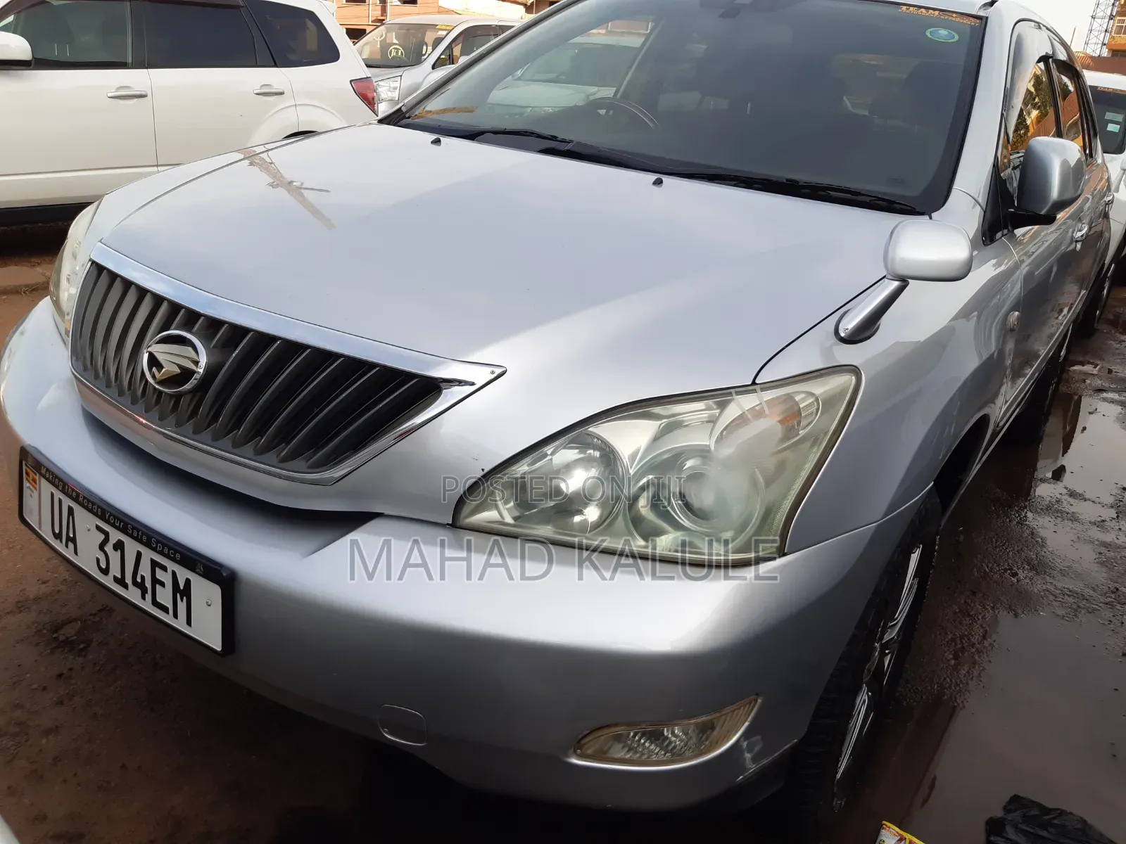 Toyota Harrier 2010 Silver