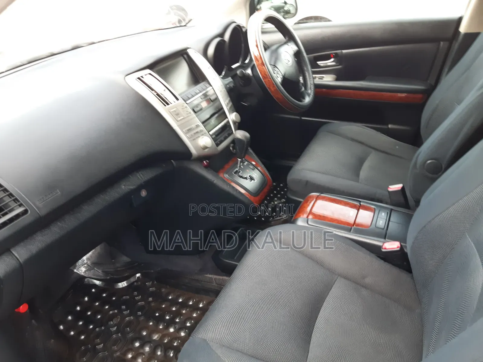Toyota Harrier 2010 Silver