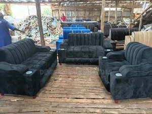 Black 5 Seater