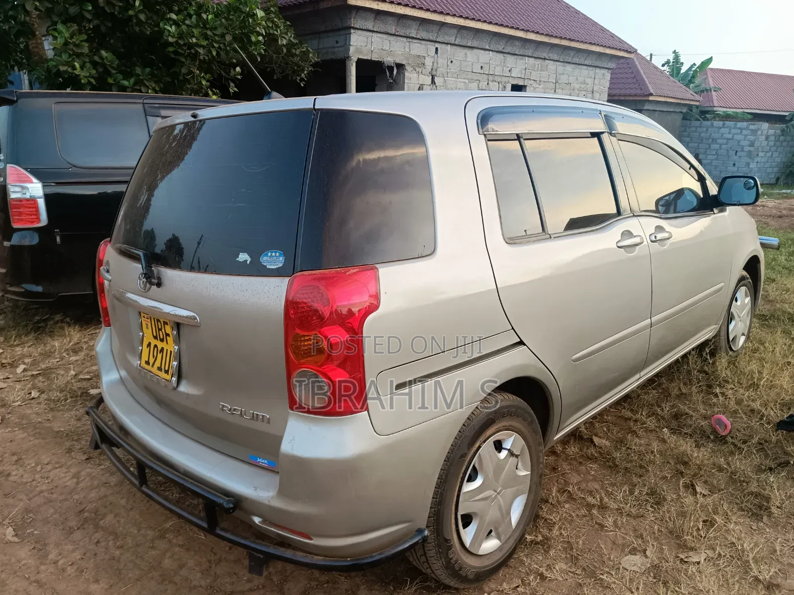 Toyota Raum 2006 Silver