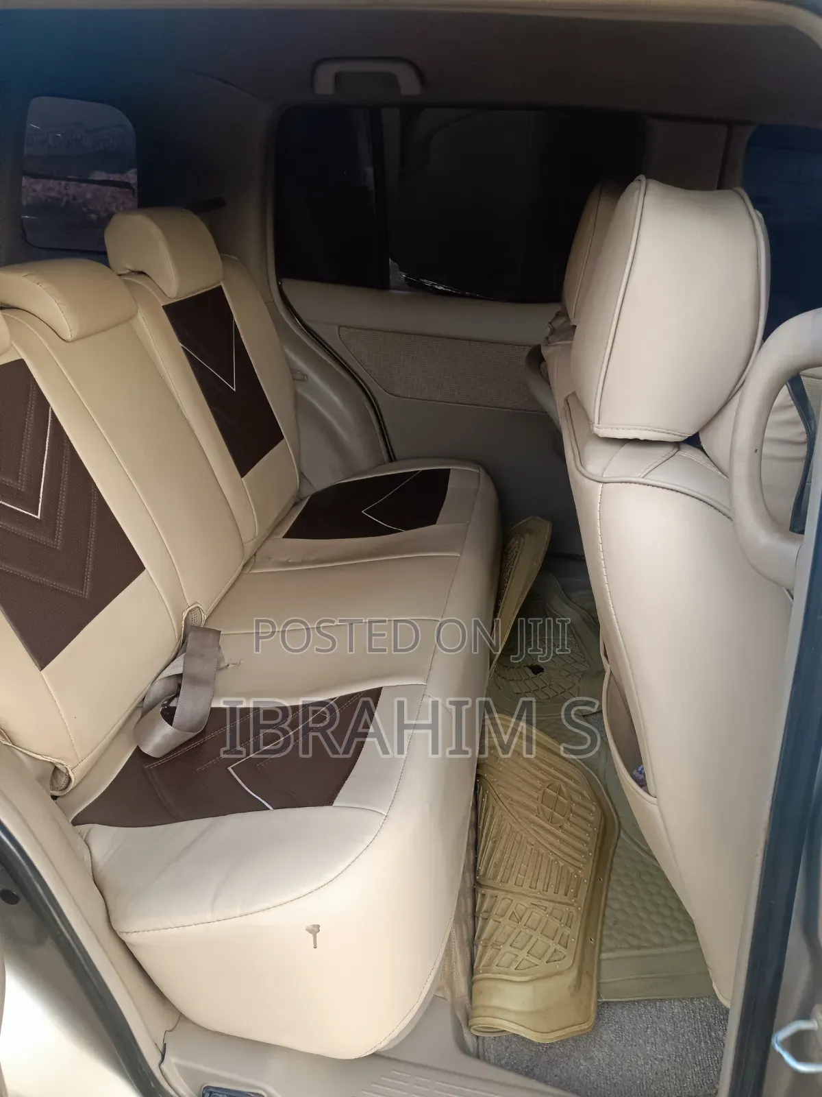 Toyota Raum 2006 Silver
