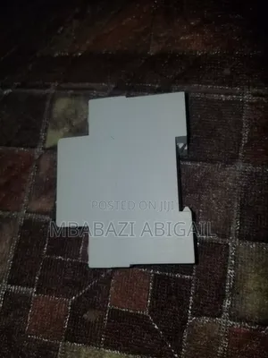 Digital Adjustable Voltage Protector