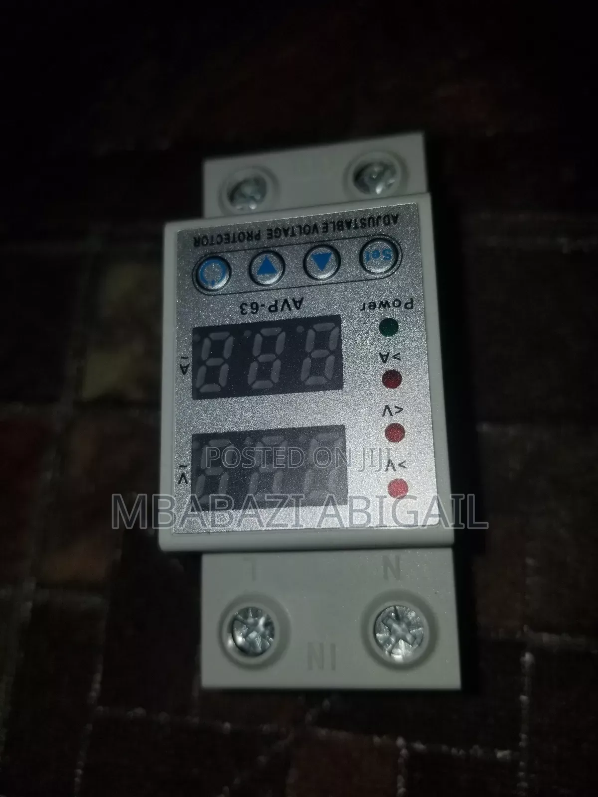 Digital Adjustable Voltage Protector
