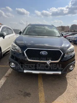 Subaru Outback 2.5i 4dr Wagon AWD (2.5L 4cyl CVT) 2015 Black