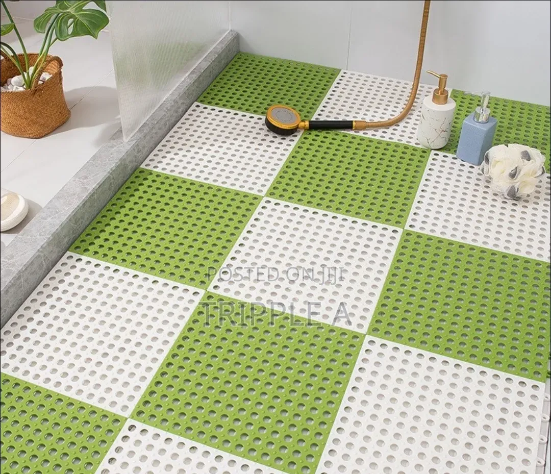 30 by 30cm Waterproof Bathroom Shower Mats( 6pcs)