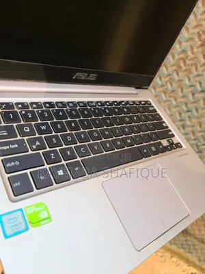 Laptop Asus ZenBook UX430UQ 12GB Intel Core i5 HDD+SSD 256GB