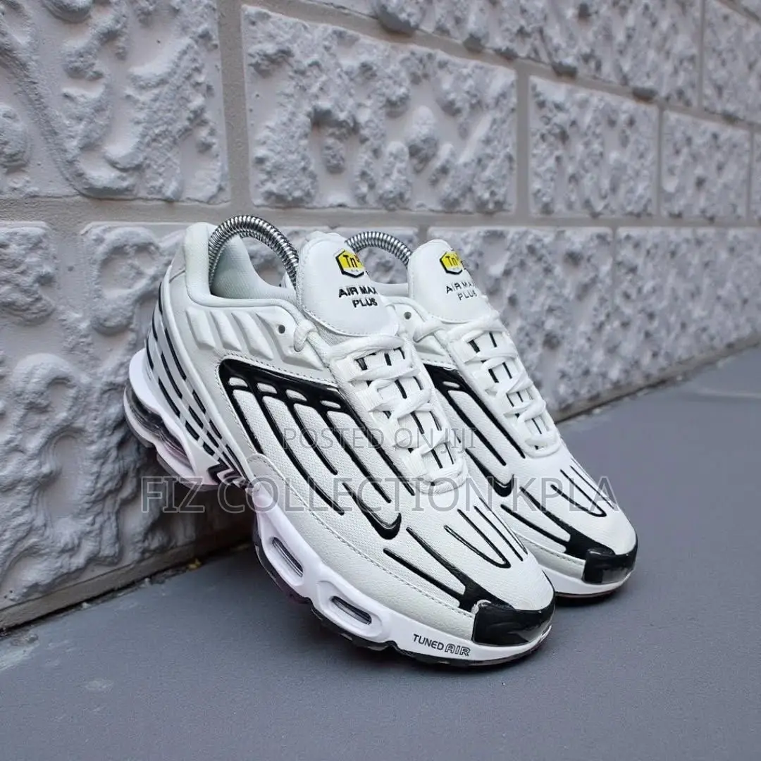Nike Tn Air Max Plus 3).
