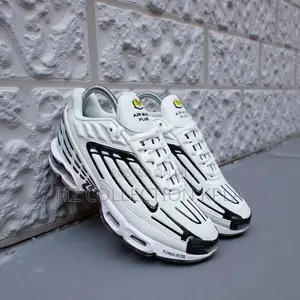Nike Tn Air Max Plus 3).