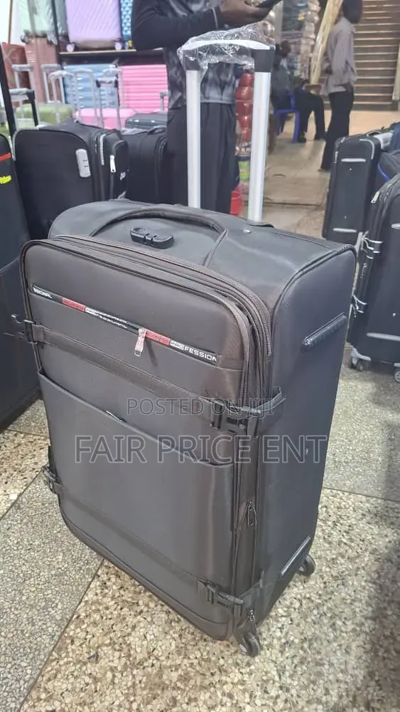 Original British Cloth Suitcase. Professional.( Extra Large.)