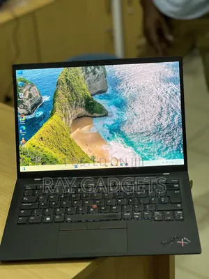 New Laptop Lenovo ThinkPad X1 Carbon 16GB Intel Core i7 SSD 256GB