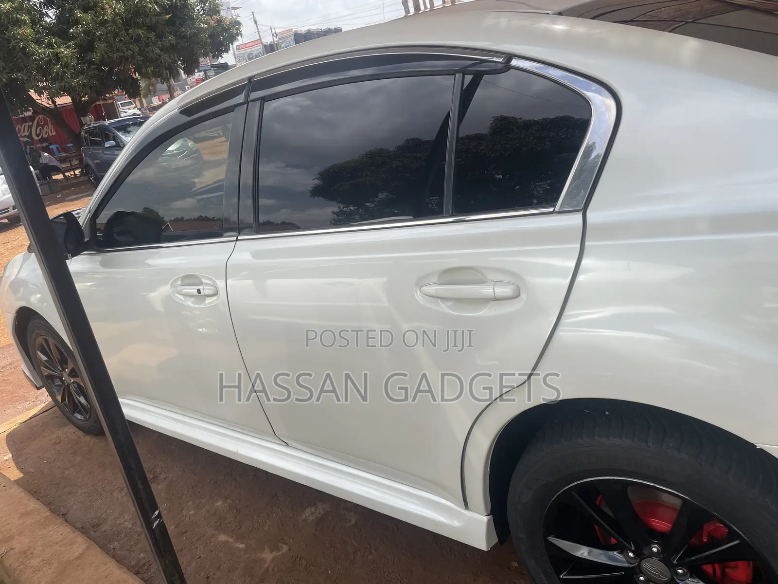 Subaru Legacy 2014 White