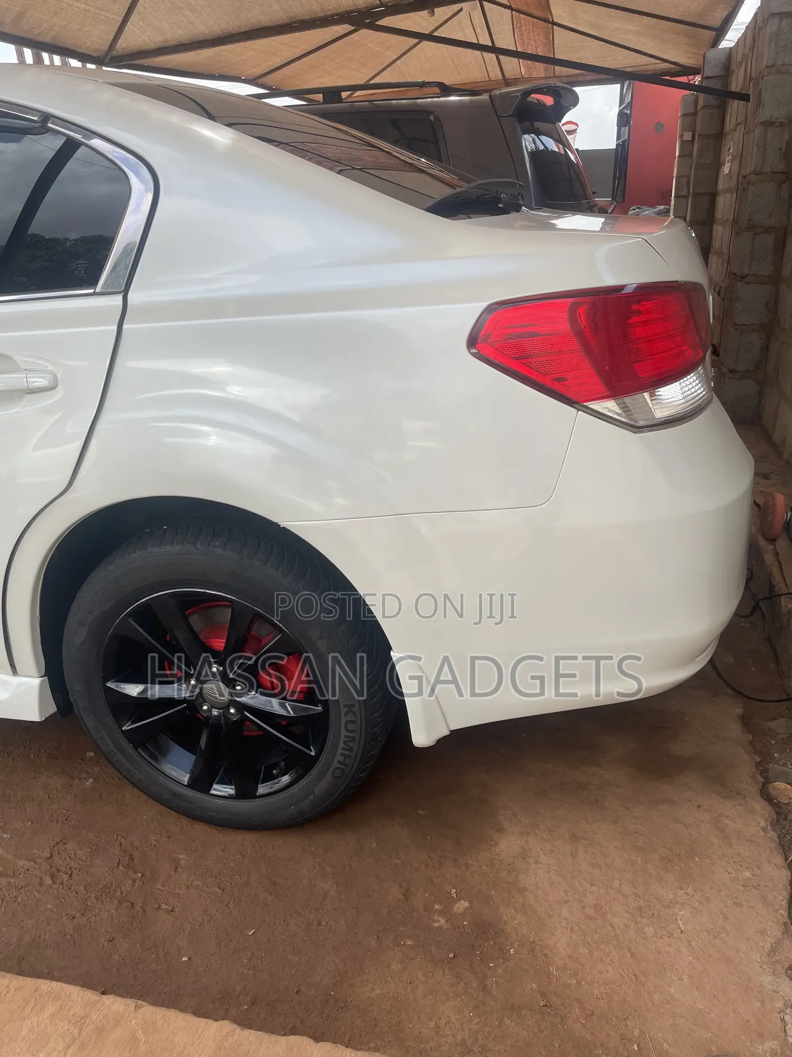 Subaru Legacy 2014 White