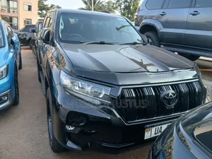 Toyota Land Cruiser Prado 2017 Black