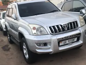Toyota Land Cruiser Prado 2009 Silver