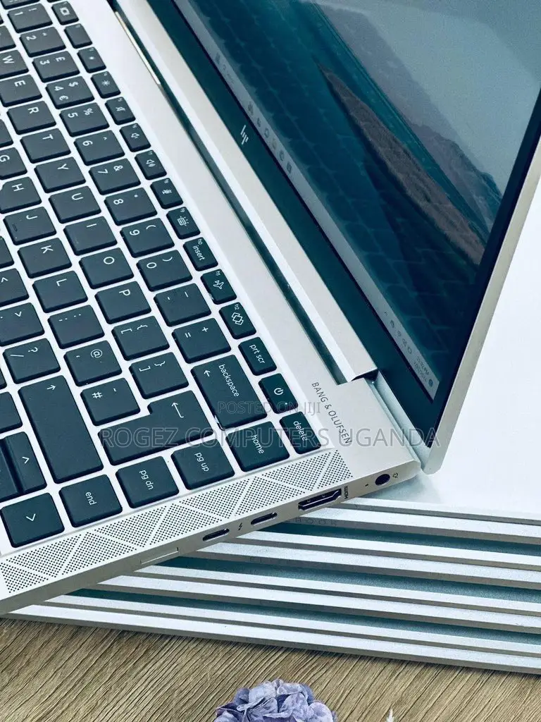 New Laptop HP EliteBook 840 G8 8GB Intel Core i5 SSD 256GB