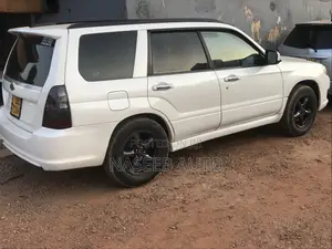 Subaru Forester 2006 White