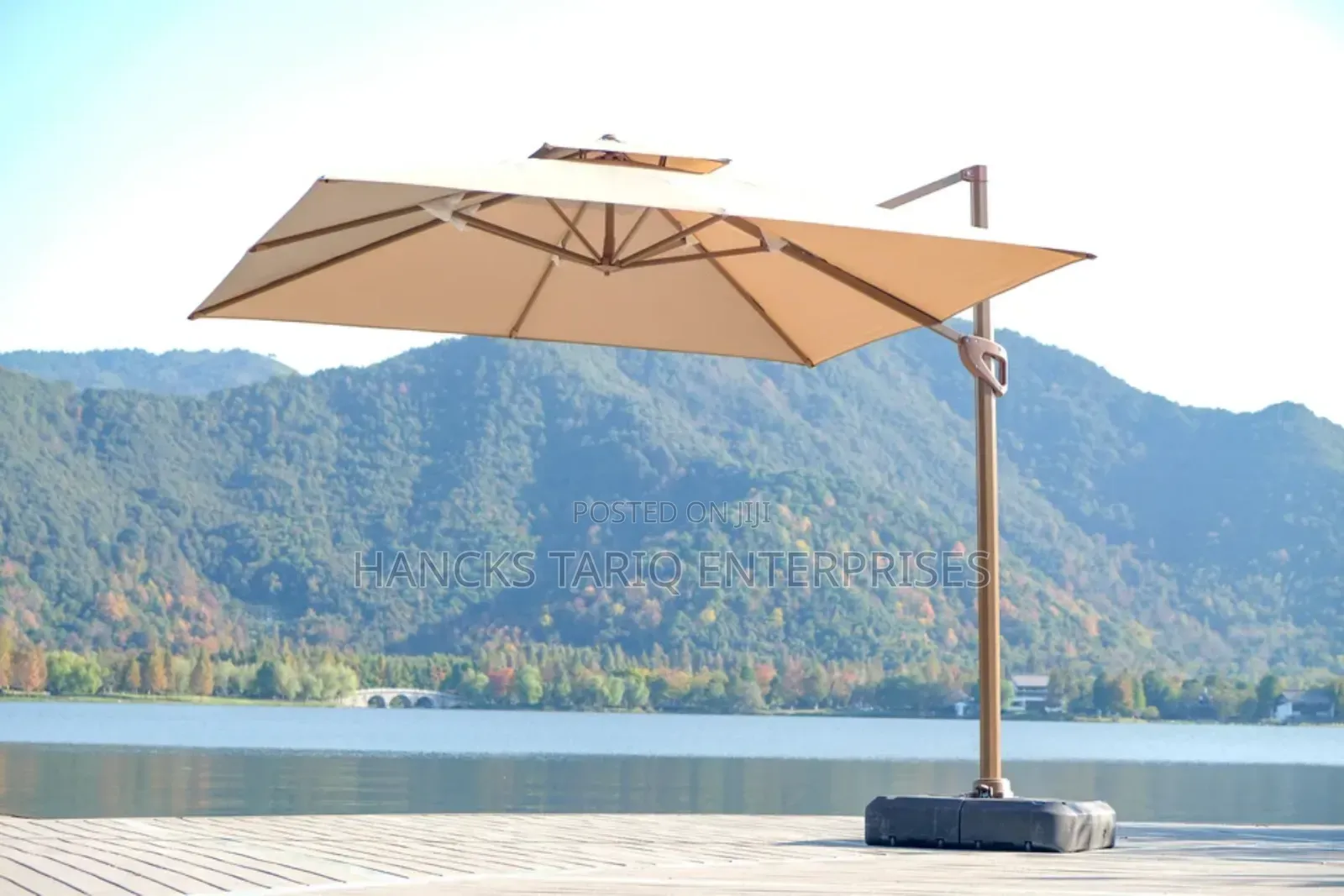 Premium Cantilever Patio Umbrella