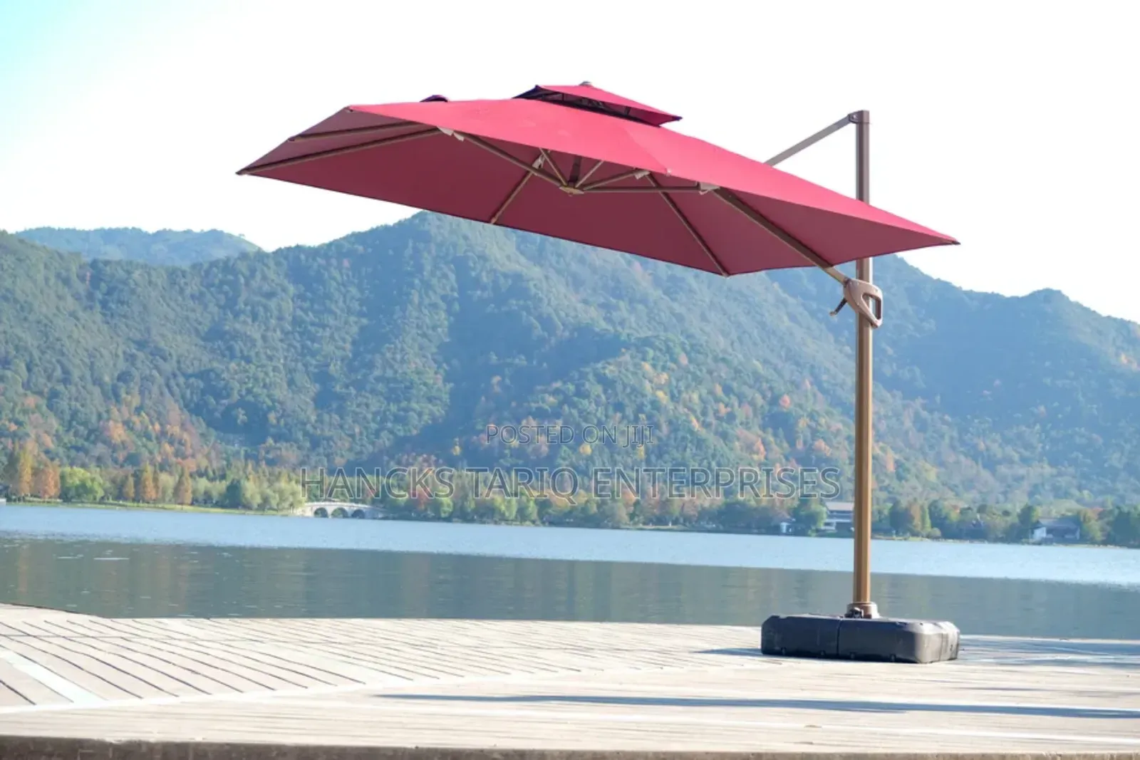 Premium Cantilever Patio Umbrella