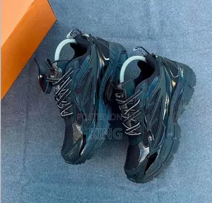 Off-White "Be Right Back" Sneakers. All Black