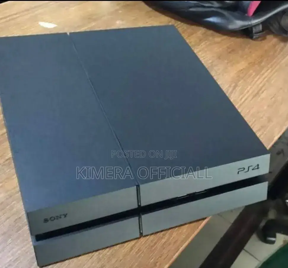 Ps4 Playstation 4 Complete Package. With 12 Games and 2 Controllers