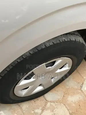 Toyota HiAce 2010 Silver