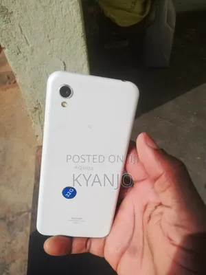 Sharp Aquos Sense 2 SHV43 32 GB White