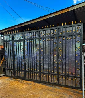 Sliding Gate