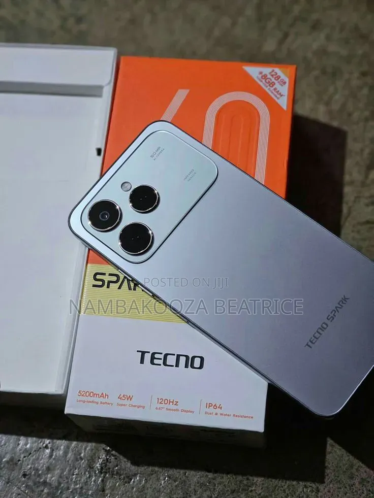 Tecno Spark 40 128 GB White