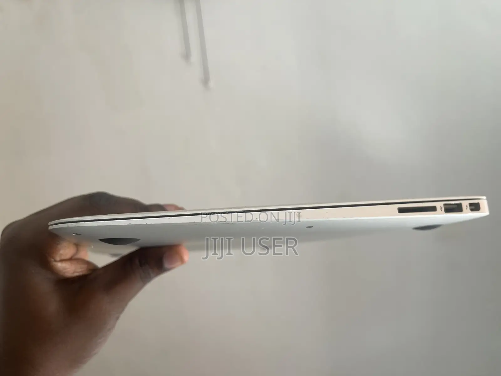 Laptop Apple MacBook Air 4GB Intel Core i5 HDD 128GB
